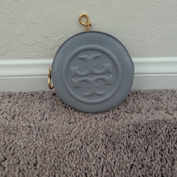 Tory Burch Perry Bombe Round Key Fob Pouch in Cloud Blue - Picture 1 of 6